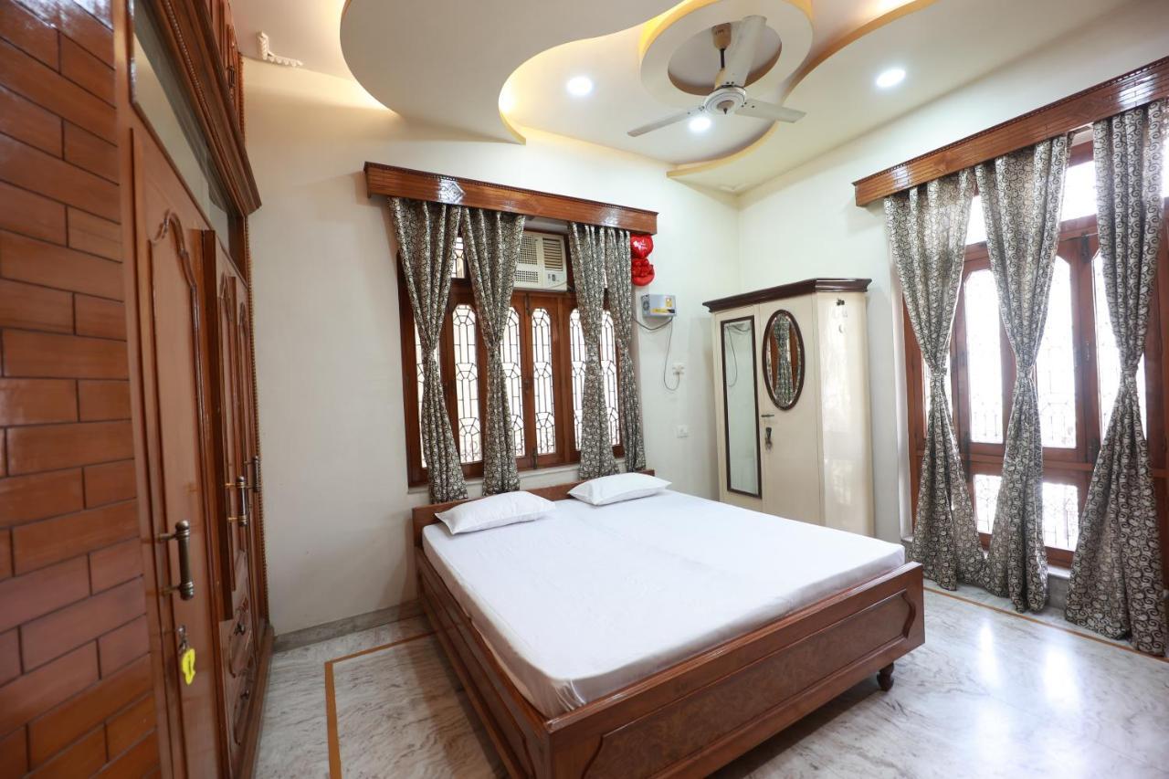Kapoor Sahab Homestay : It'S A Home Away From Home. 瓦拉纳西 外观 照片